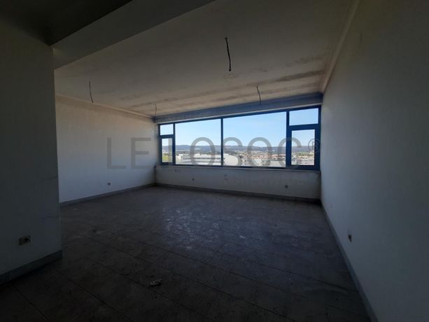 Escritório · Paços de Ferreira