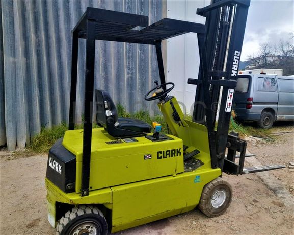 Empilhador Clark EM 15S
