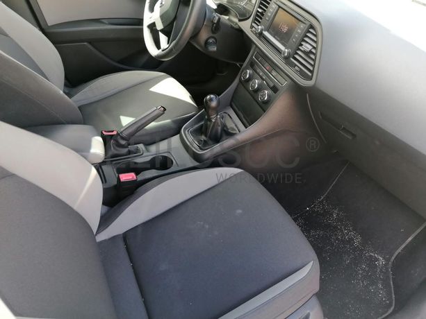 Seat Leon 1.6TDI · Ano 2013