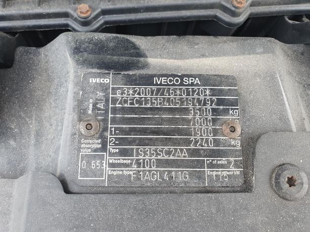 Iveco Daily 35-160 · Ano 2017