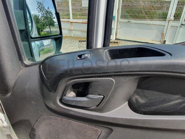 Iveco Daily 35-160 · Ano 2017