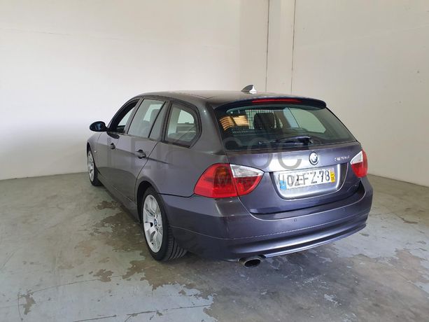 BMW 320D Touring · Ano 2008