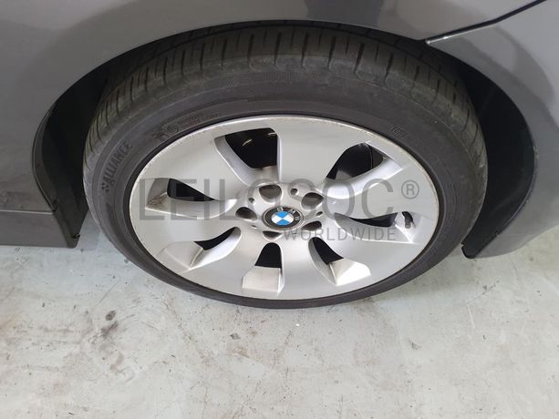 BMW 320D Touring · Ano 2008