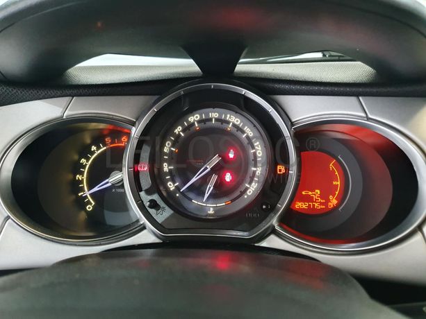 Citroën DS3 1.4HDI · Ano 2012