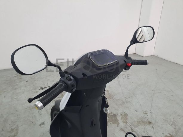 Torrot Muvi · Elétrica · Ano 2022