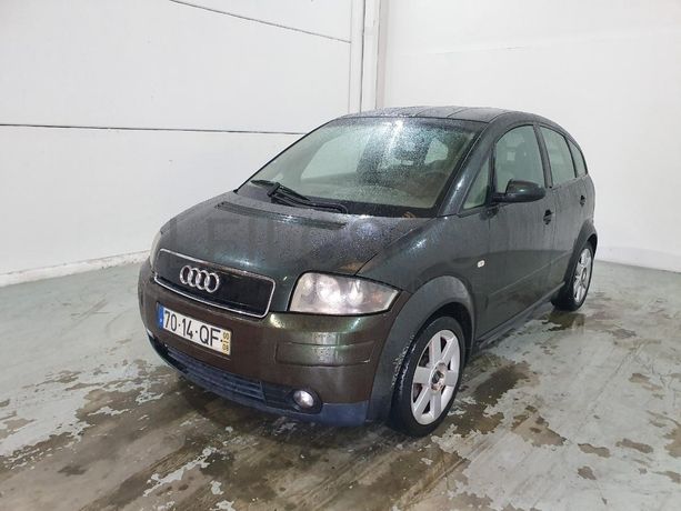 Audi A2 1.4 · Ano 2000