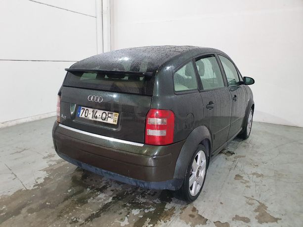 Audi A2 1.4 · Ano 2000