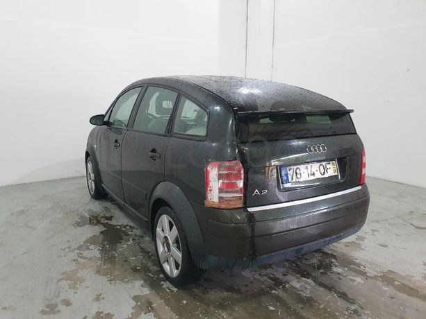 Audi A2 1.4 · Ano 2000