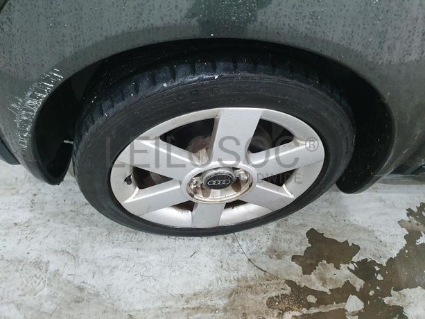 Audi A2 1.4 · Ano 2000