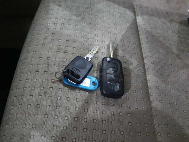 Audi A2 1.4 · Ano 2000