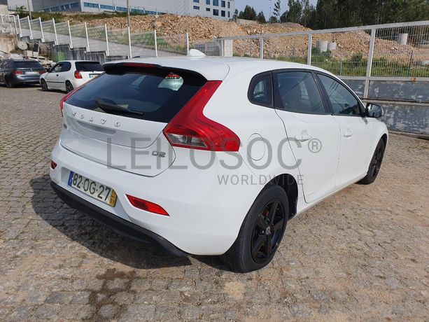 Volvo V40 1.6 D2 · Ano 2014
