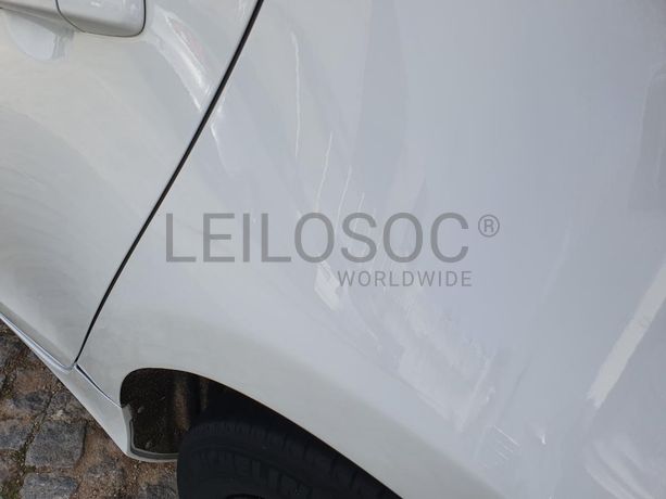 Volvo V40 1.6 D2 · Ano 2014