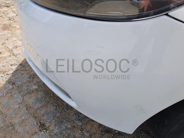 Volvo V40 1.6 D2 · Ano 2014