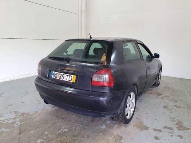Audi A3 1.9 TDI · Ano 1997
