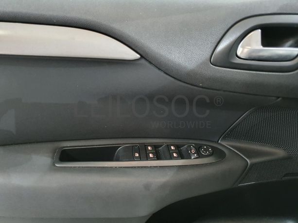 Citroën C4 1.6 Blue HDI · Ano 2016