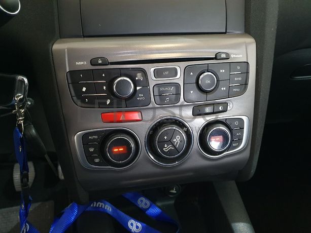 Citroën C4 1.6 Blue HDI · Ano 2016