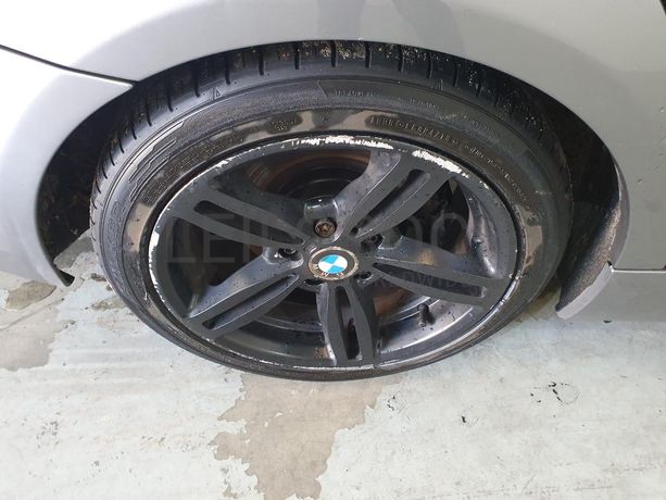 BMW 318D · Ano 2010