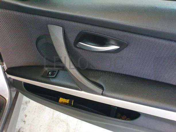 BMW 318D · Ano 2010