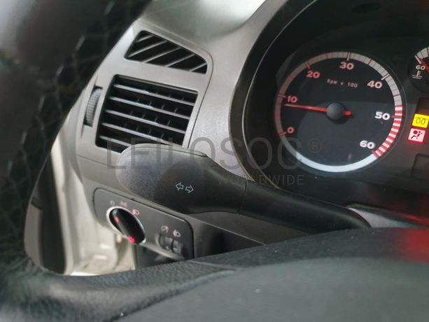 Seat ibiza 1.9 TDI · Ano 2000