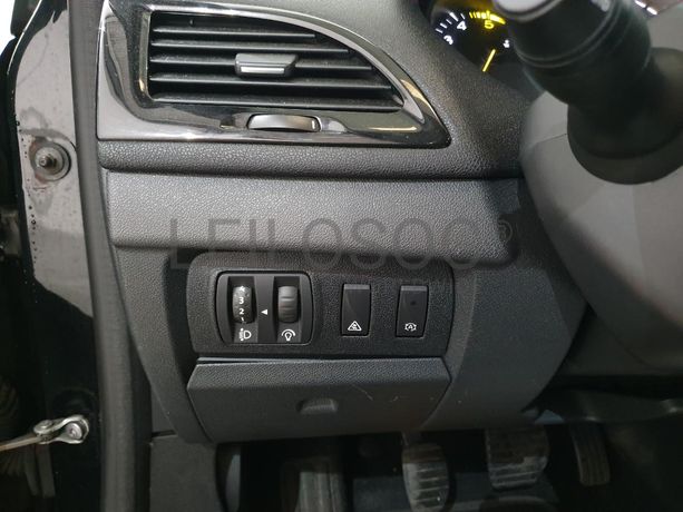 Renault Mégane 1.5 DCI · Ano 2014