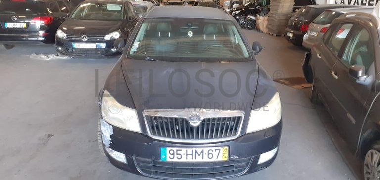 Skoda Octávia II Combi 2.0 TDI · Ano 2009
