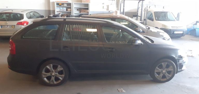 Skoda Octávia II Combi 2.0 TDI · Ano 2009