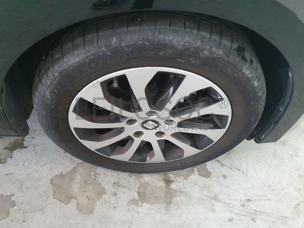 Seat Leon 1.6 TDI · Ano 2014