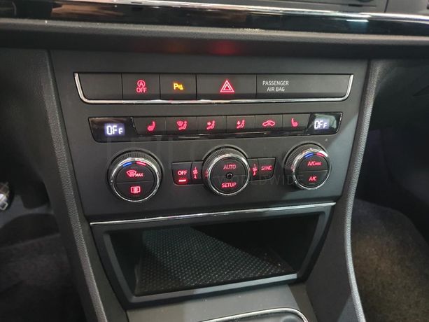 Seat Leon 1.6 TDI · Ano 2014