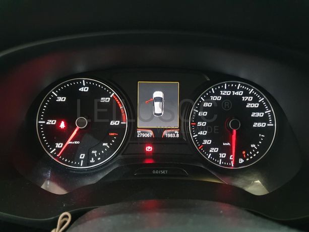 Seat Leon 1.6 TDI · Ano 2014