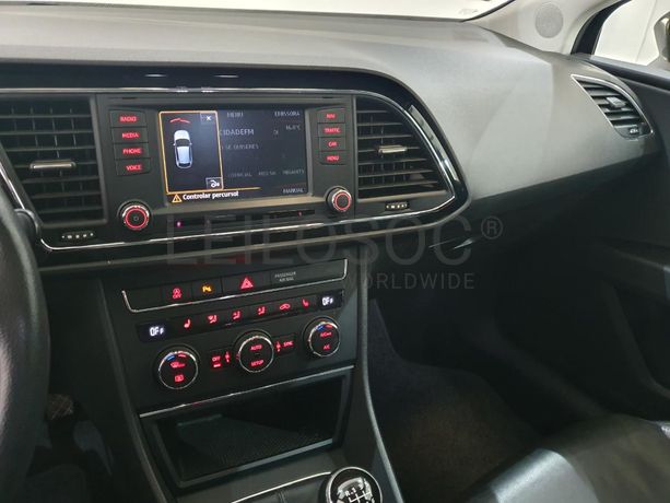 Seat Leon 1.6 TDI · Ano 2014