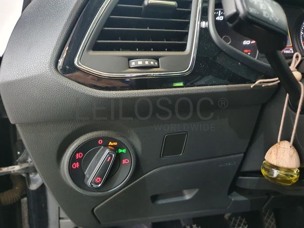 Seat Leon 1.6 TDI · Ano 2014