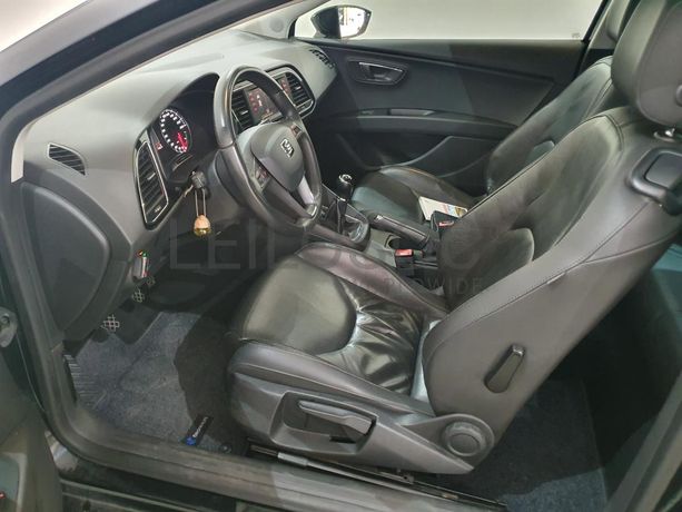 Seat Leon 1.6 TDI · Ano 2014