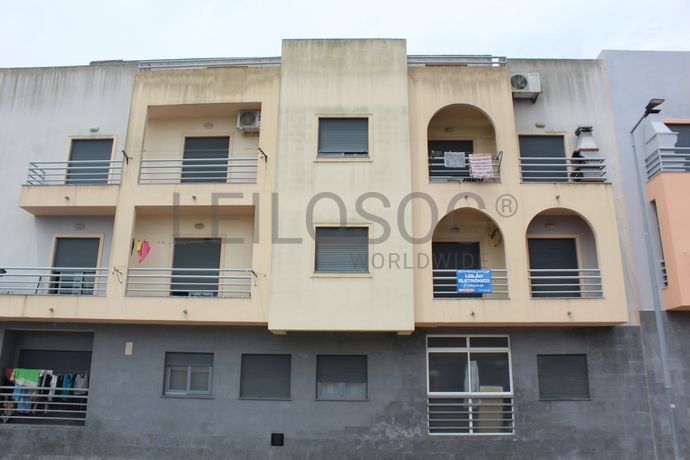 Apartamento T3 c/ Arrecadação · Seixal