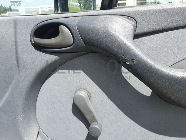 Mercedes-Benz 416 2.7 CDI · Ano 2005