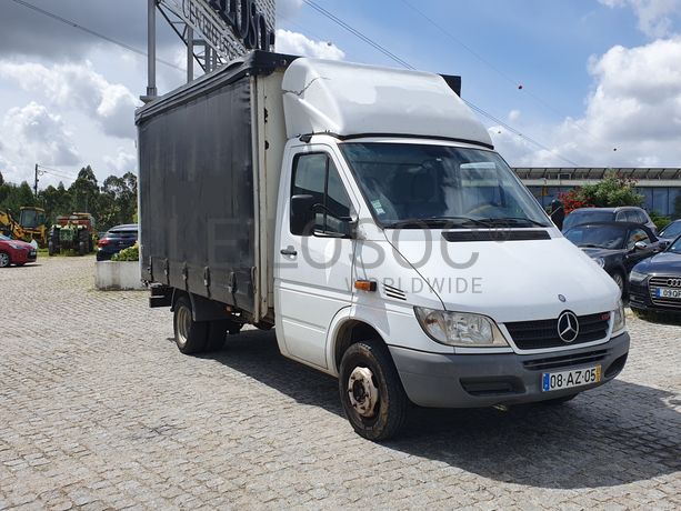Mercedes-Benz 416 2.7 CDI · Ano 2005