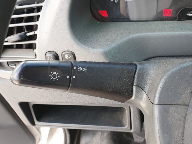 Mercedes-Benz 416 2.7 CDI · Ano 2005