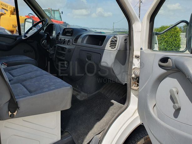 Mercedes-Benz 416 2.7 CDI · Ano 2005