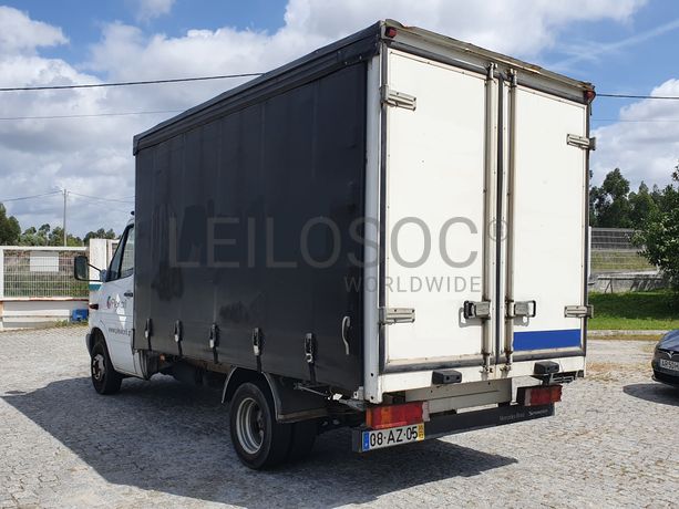 Mercedes-Benz 416 2.7 CDI · Ano 2005