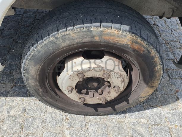 Mercedes-Benz 416 2.7 CDI · Ano 2005