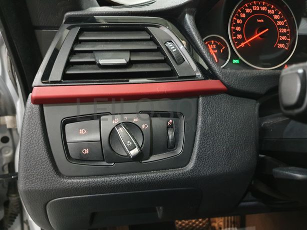 BMW 318D GT · Ano 2013