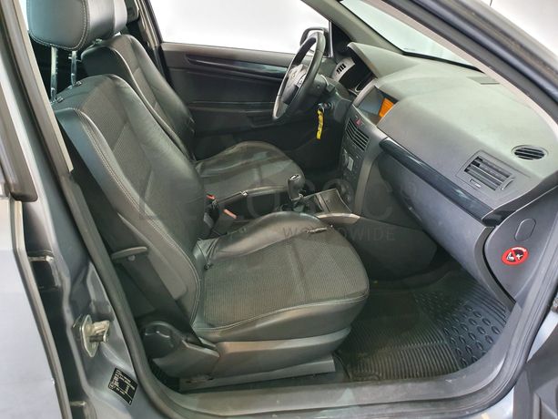 Opel Astra 1.7 CDTI · Ano 2005