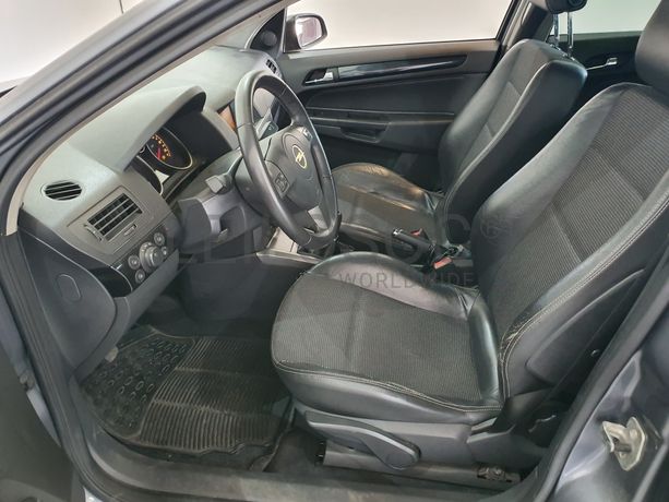 Opel Astra 1.7 CDTI · Ano 2005