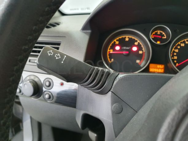 Opel Astra 1.7 CDTI · Ano 2005