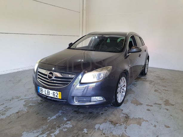 Opel Insignia 2.0 CDTI · Ano 2010