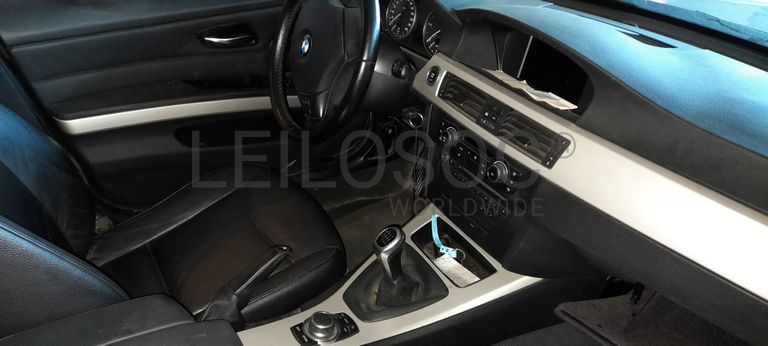 BMW 316D · Ano 2011