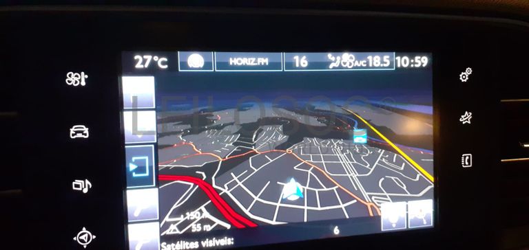 Peugeot 308 SW 1.6 HDI · Ano 2015