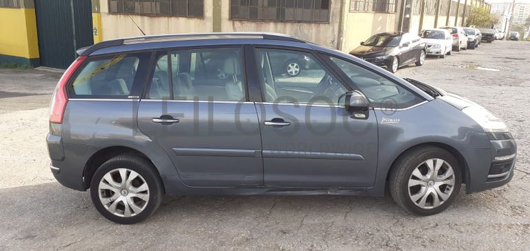 Citroën C4 Grand Picasso 1.6 HDI · Ano 2011