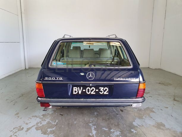 Mercedes-Benz 300 Turbo Diesel W 123 · Ano 1981