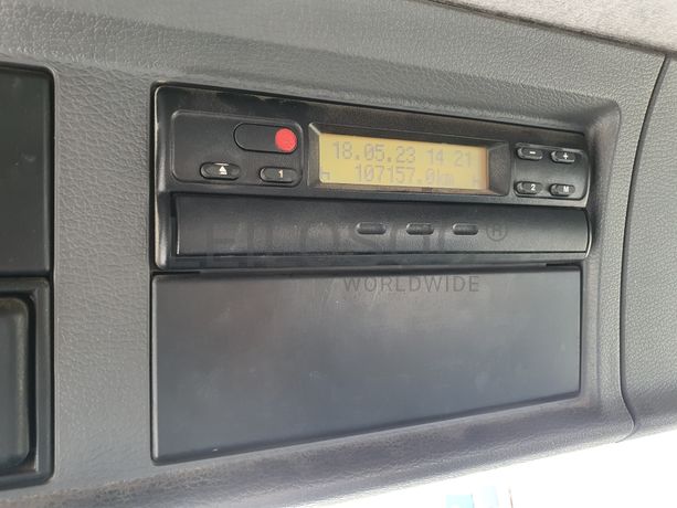 Volvo FL6 Basculante · Ano 2004