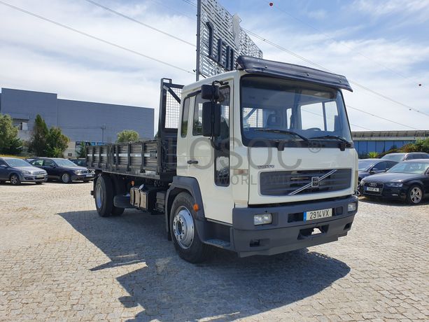Volvo FL6 Basculante · Ano 2004